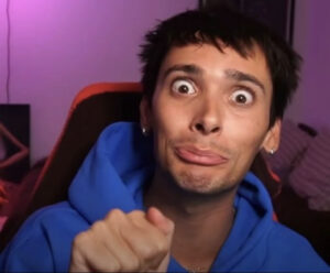 2025-12-09-06-30-34-1765305034099